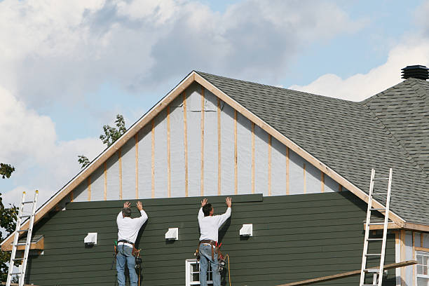 Professional Vinyl Siding technician working in Pitcairn, PA